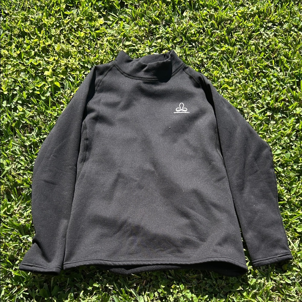 Black base layer crewneck